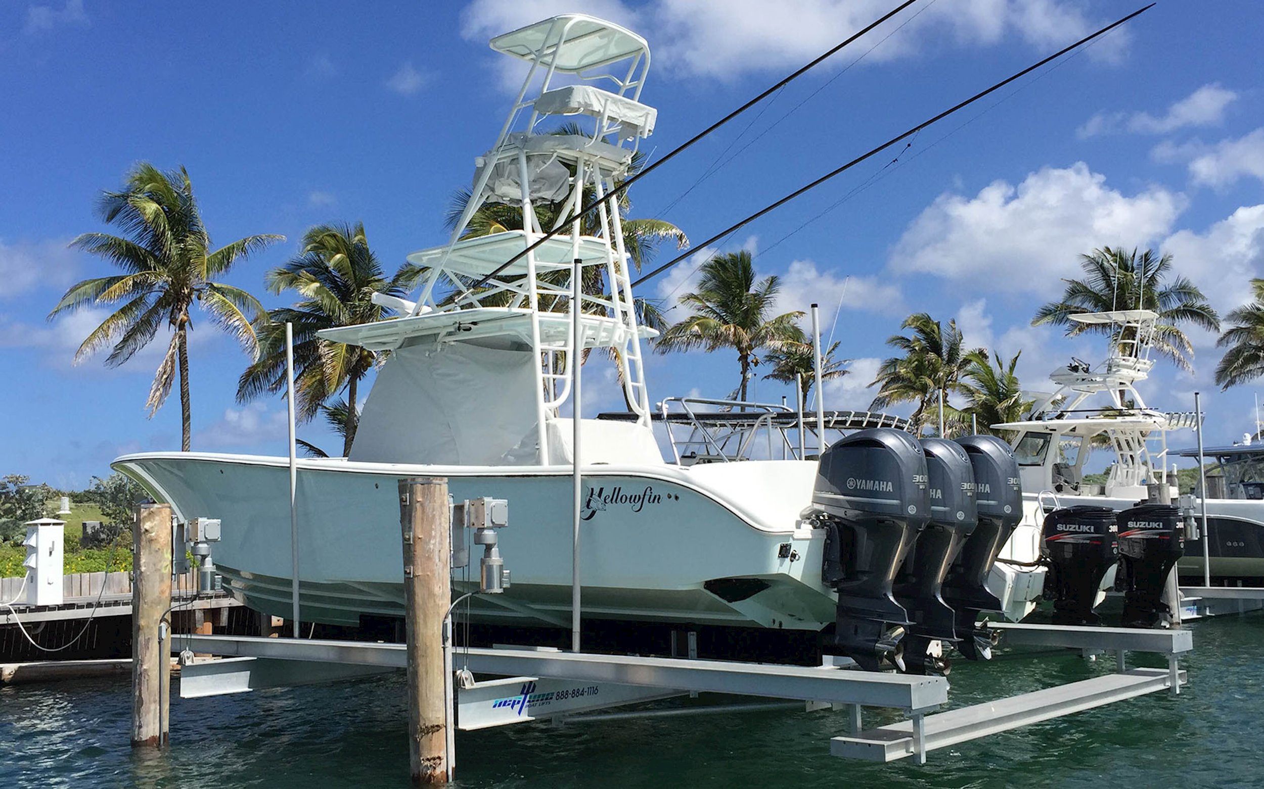 Low Profile Boat Lifts Sleek And Efficient Beamless Boat Lifts Neptune